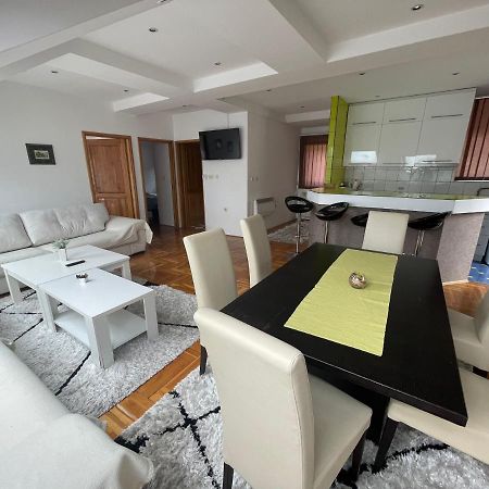 Casa Gialla Free Parking Sarajewo Zewnętrze zdjęcie